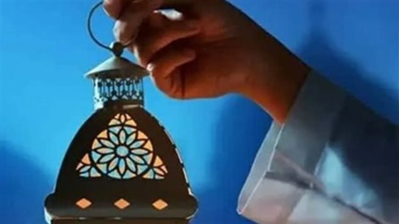 موعد استطلاع الهلال.. الحسابات الفلكية تحدد بداية شهر رمضان المبارك في الدول العربية